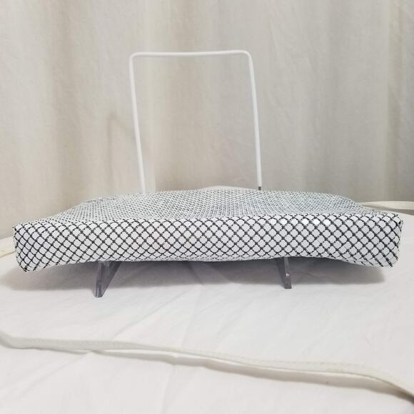 Vintage Glam Whiting & Davis Metal Mesh Evening Bag White - Picture 3 of 16